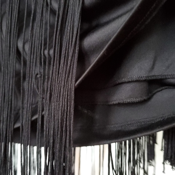 NWOT Frank Lyman Fringe Top - Picture 9 of 13